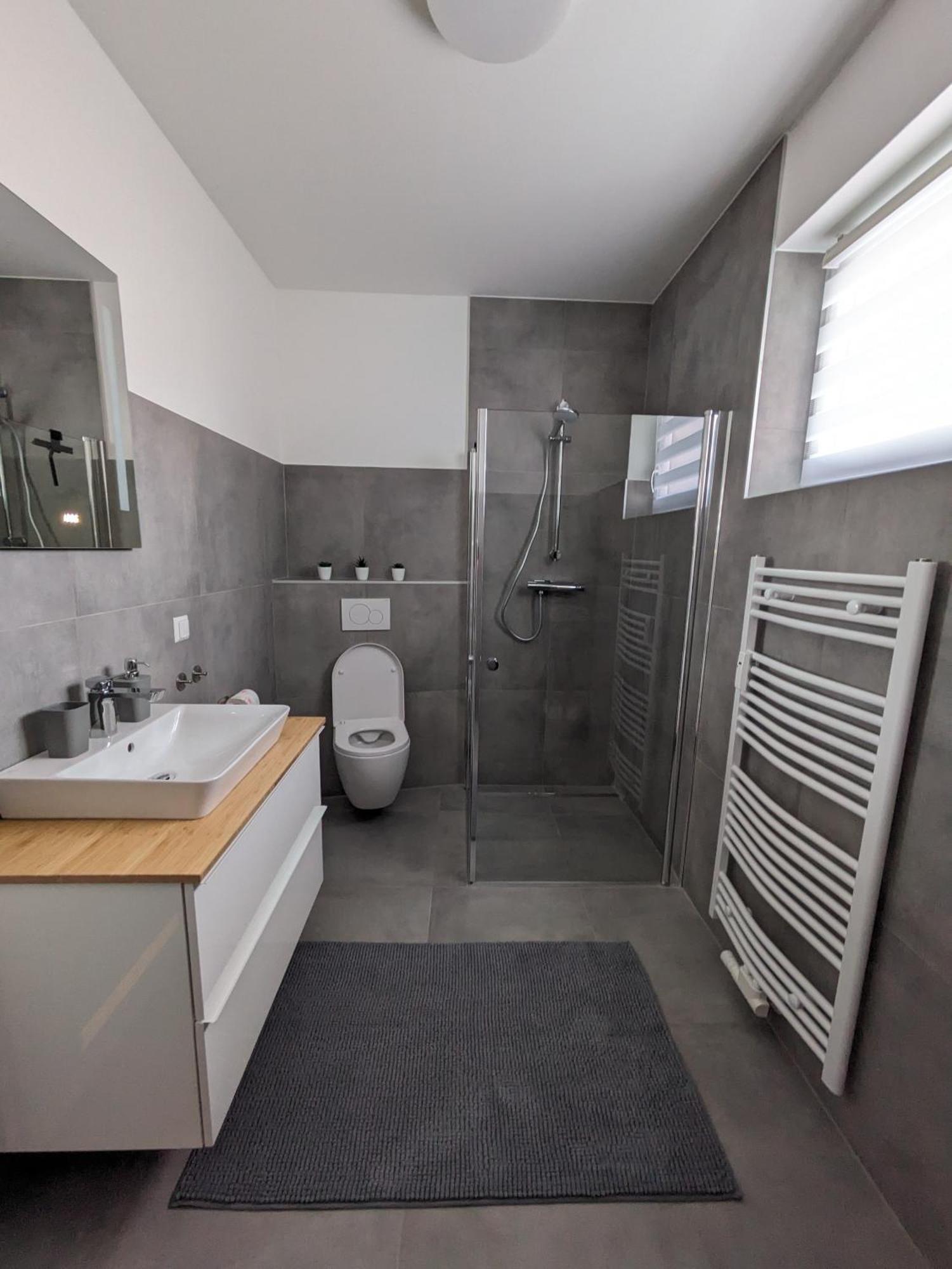 Charmante Ferienwohnung In Villach Zewnętrze zdjęcie